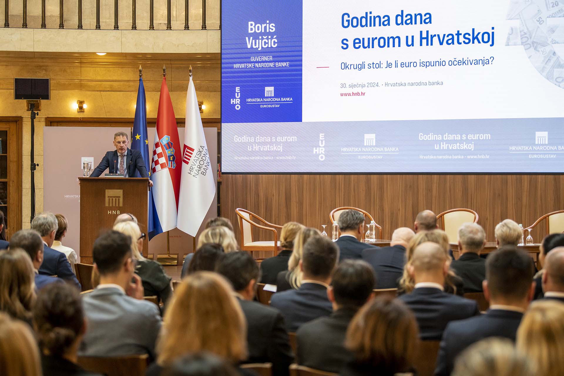CNB hosted a conference on the first anniversary of the introduction of the euro in Croatia