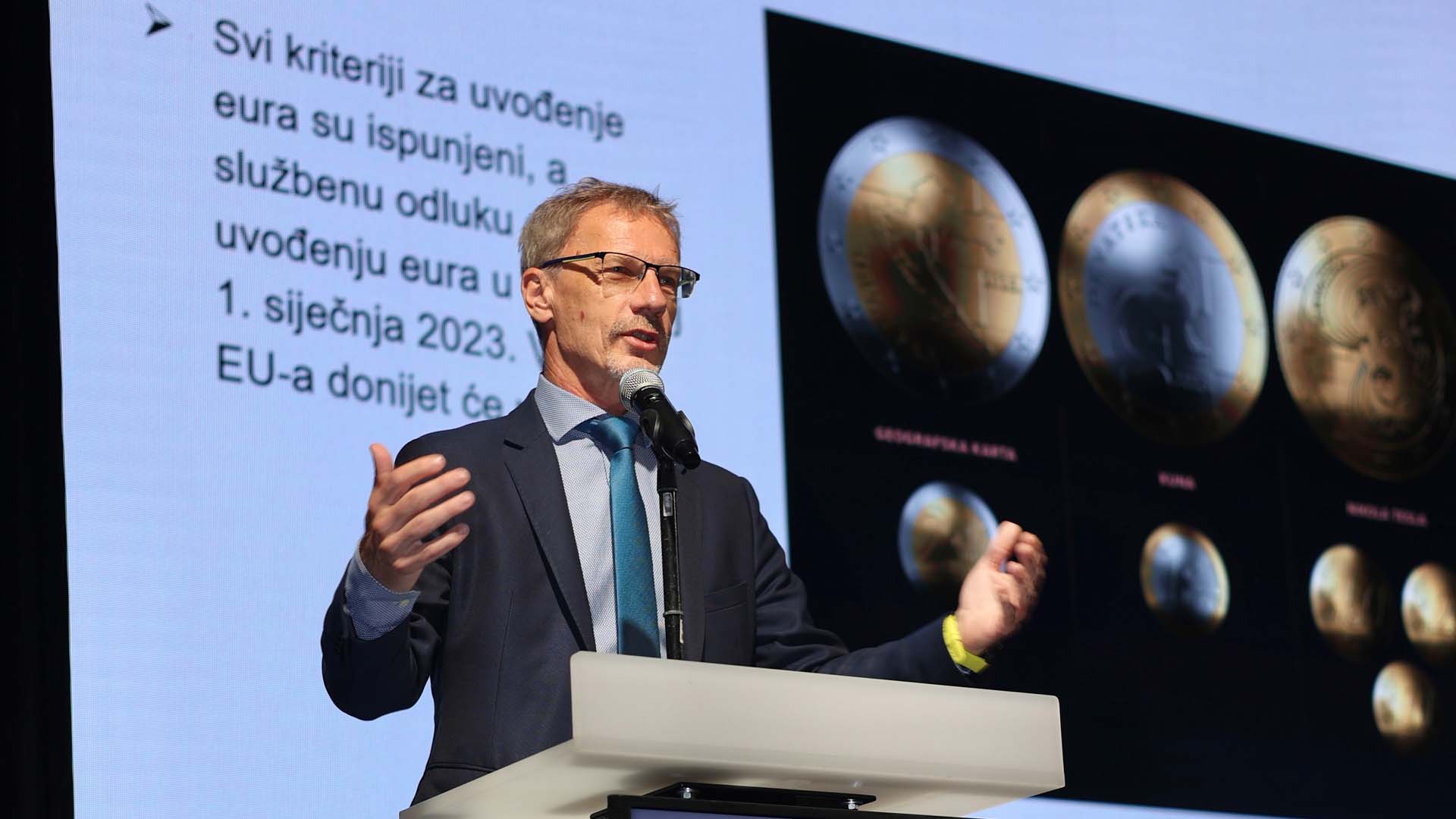 Pripreme za uvođenje eura u punom su jeku Pripreme za uvođenje eura u punom su jeku